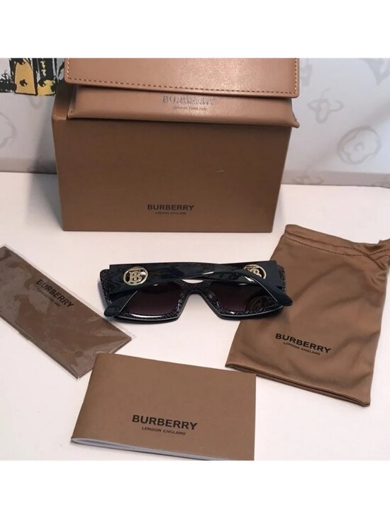 New Authentic Burberry BE4344 8450 Black Sunglasses main image 6